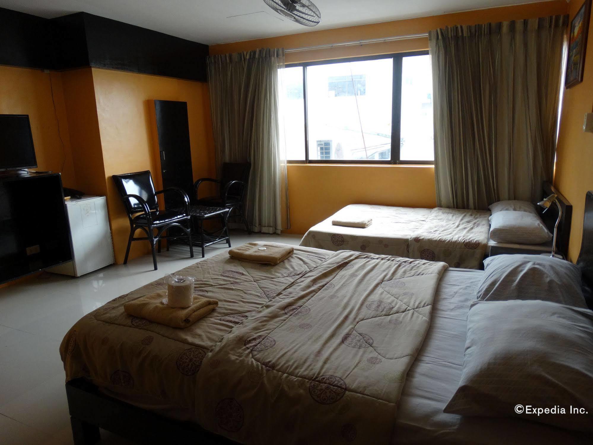 The Southern Cross Hotel מנילה מראה חיצוני תמונה
