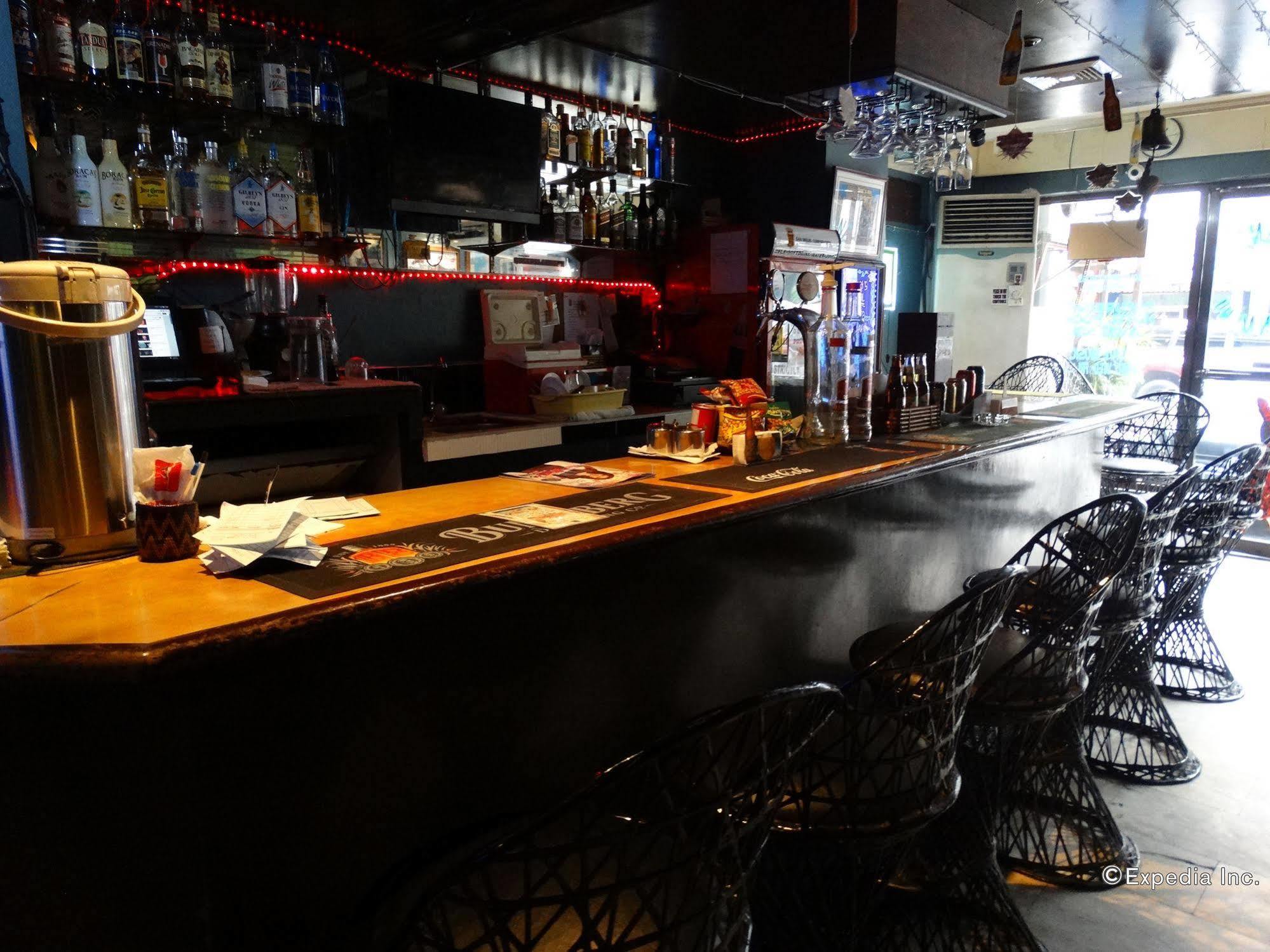 The Southern Cross Hotel מנילה מראה חיצוני תמונה